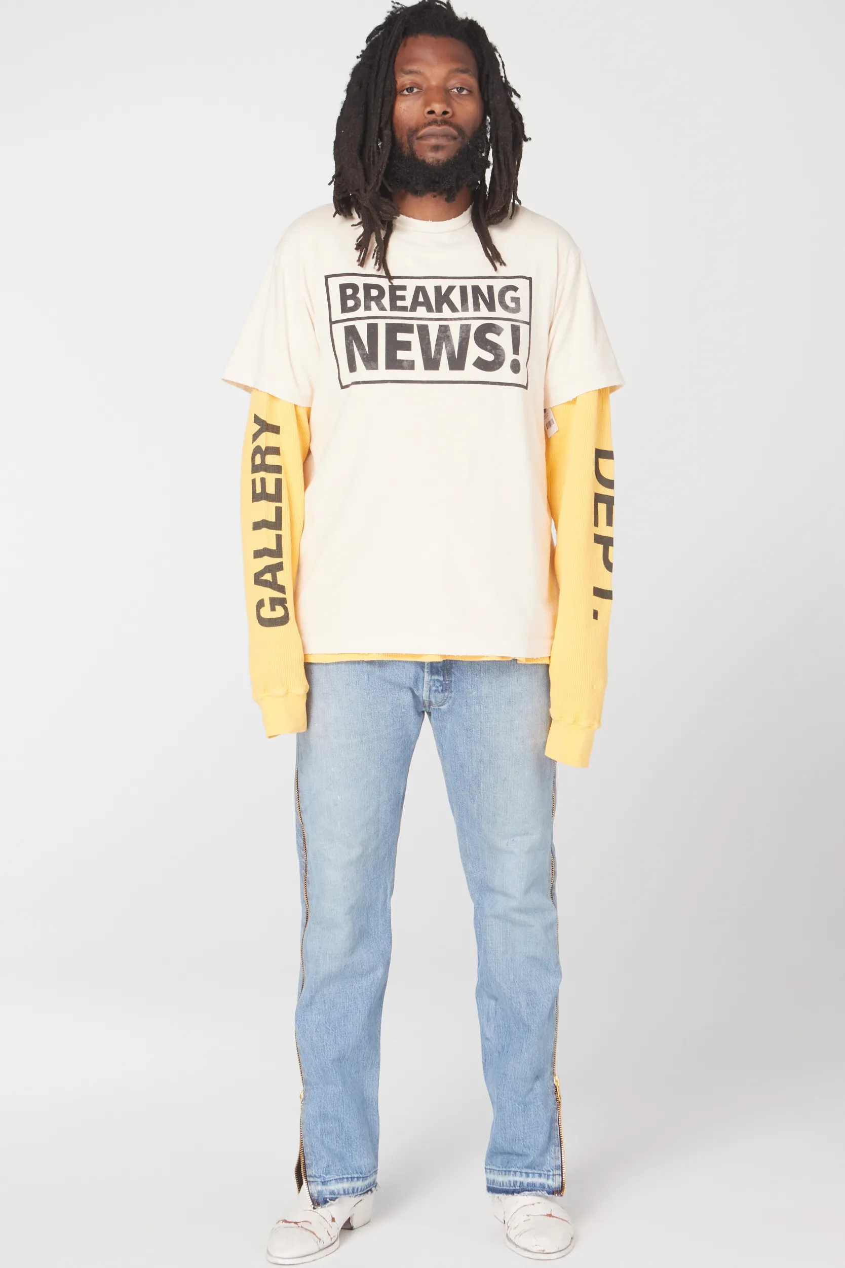 BREAKING NEWS TEE