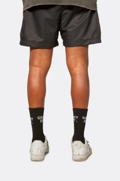 CLEAN BLACK SOCKS