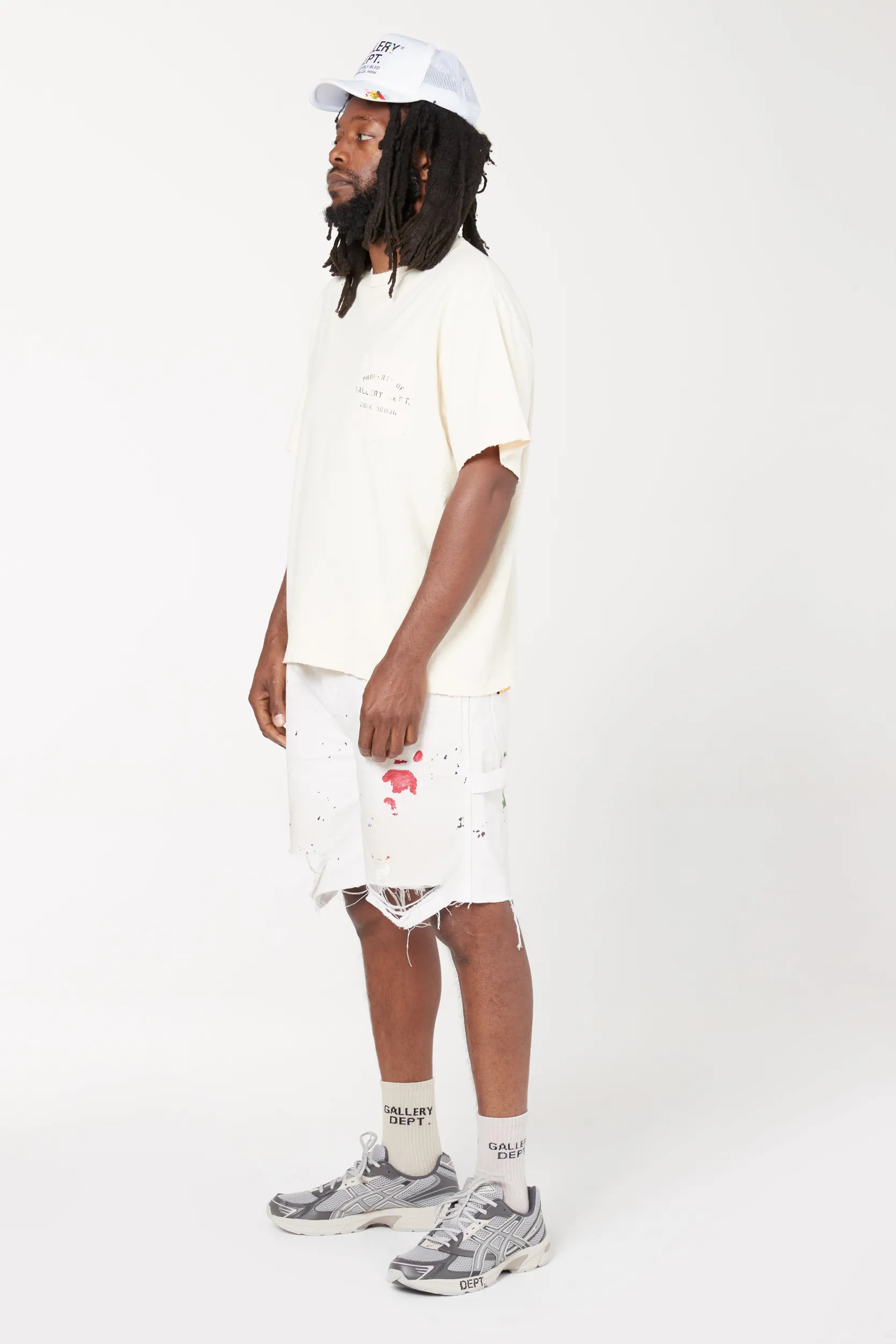 PROPERTY STENCIL TEE