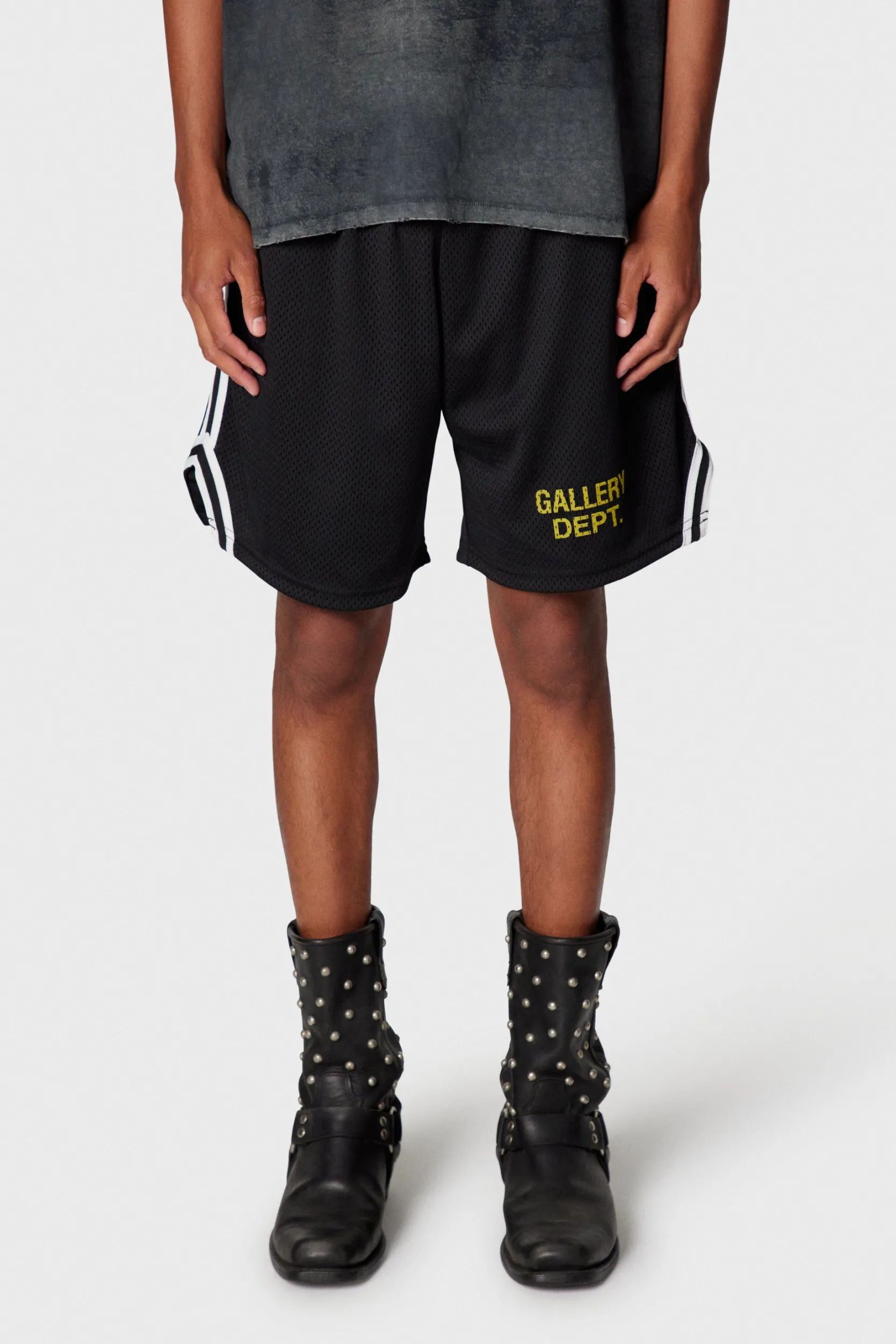 VENICE COURT SHORTS