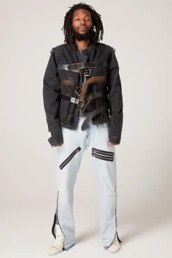 WEAPON WORLD 5001